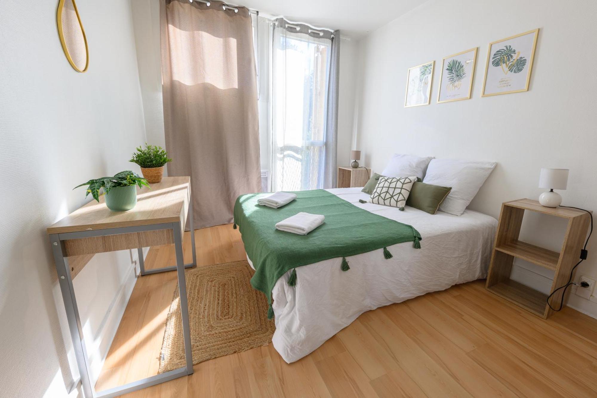 Grand Appartement Avec Balcon Hyper - Centre Tarbes Exteriör bild